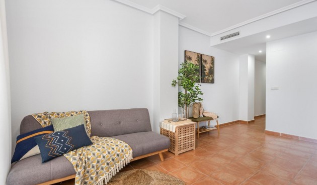 Brukt - Apartment -
Guardamar del Segura - Pueblo