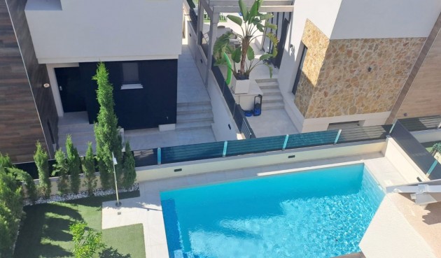 Brukt - Town House -
Orihuela Costa - Costa Blanca