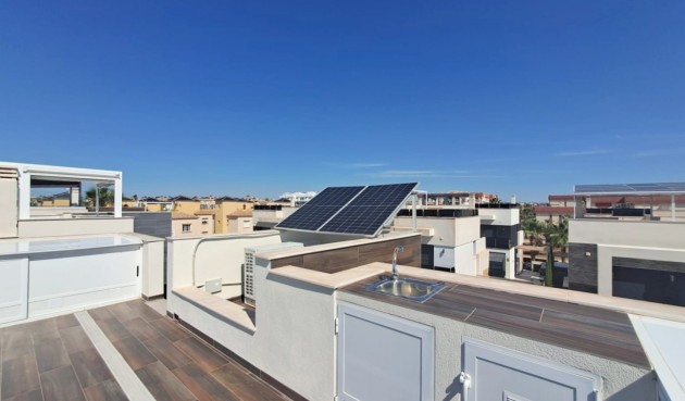 Brukt - Town House -
Orihuela Costa - Costa Blanca