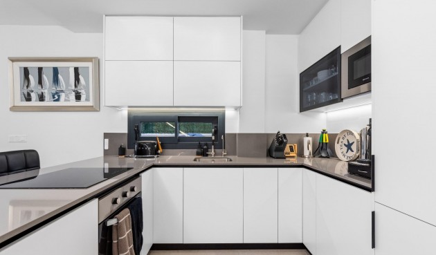 Resale - Villa -
Guardamar del Segura - Guardamar