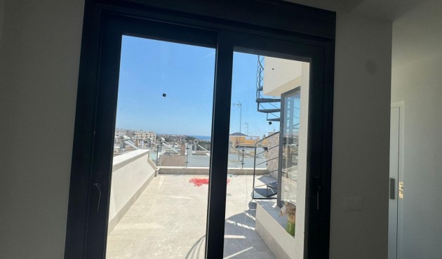 Resale - Villa -
Guardamar del Segura - Guardamar