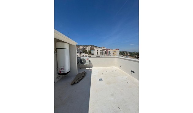 Resale - Villa -
Guardamar del Segura - Guardamar