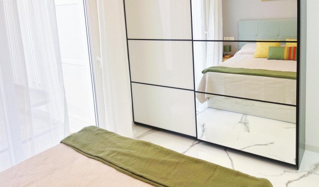 Återförsäljning - Apartment -
Torrevieja - Playa del Cura