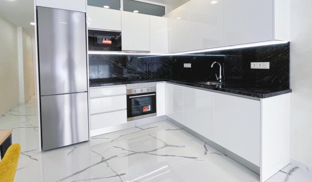 Återförsäljning - Apartment -
Torrevieja - Playa del Cura