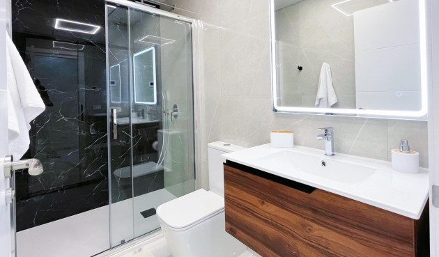 Återförsäljning - Apartment -
Torrevieja - Playa del Cura