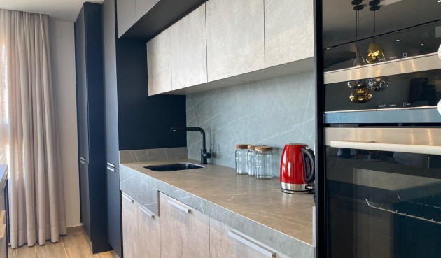 Resale - Penthouse -
Torrevieja - Punta Prima