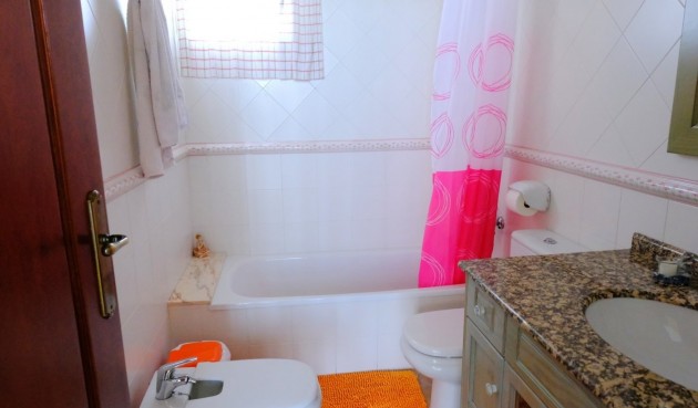 Brukt - Villa -
Orihuela - Orihuela Ciudad