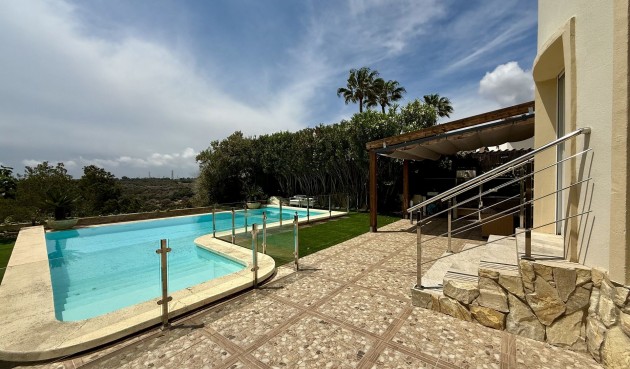 Brukt - Villa -
Orihuela Costa - Costa Blanca