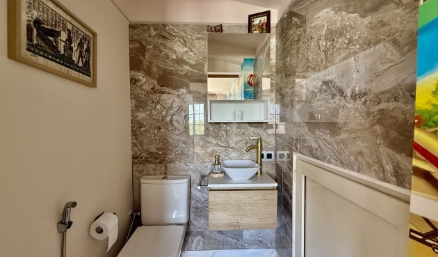 Brukt - Villa -
Orihuela Costa - Costa Blanca