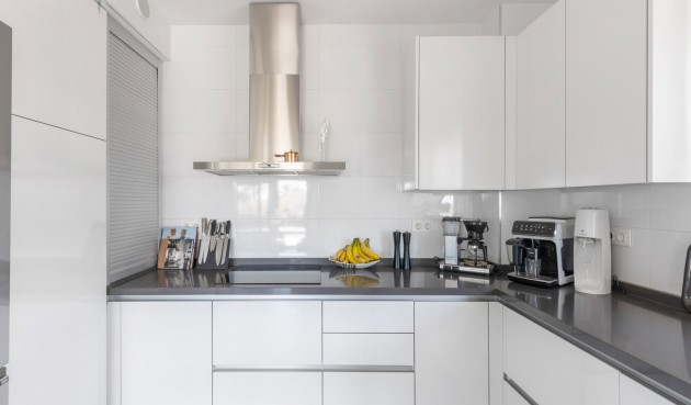 Resale - Villa -
Torrevieja - Rosaleda