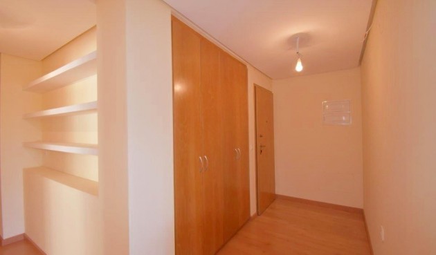 Brukt - Apartment -
Torrevieja - Centro - Muelle Pesquero