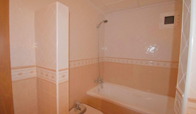 Brukt - Apartment -
Torrevieja - Centro - Muelle Pesquero