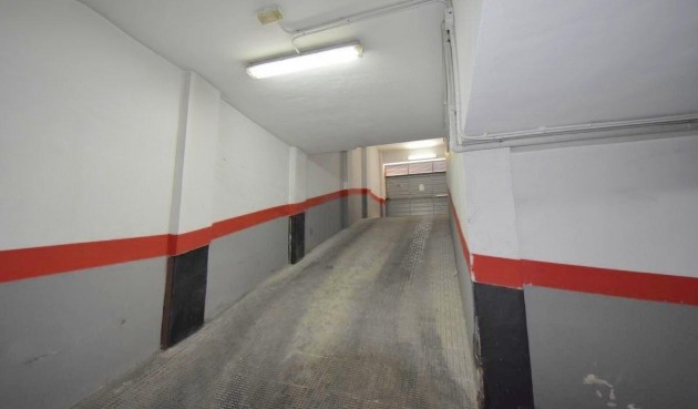 Brukt - Apartment -
Torrevieja - Centro - Muelle Pesquero