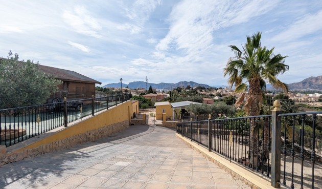 Brukt - Villa -
Bigastro - Inland