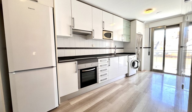 Resale - Apartment -
Santa Pola - Costa Blanca