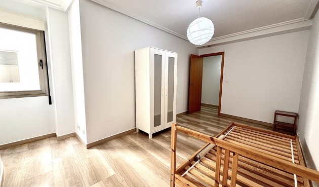 Resale - Apartment -
Santa Pola - Costa Blanca