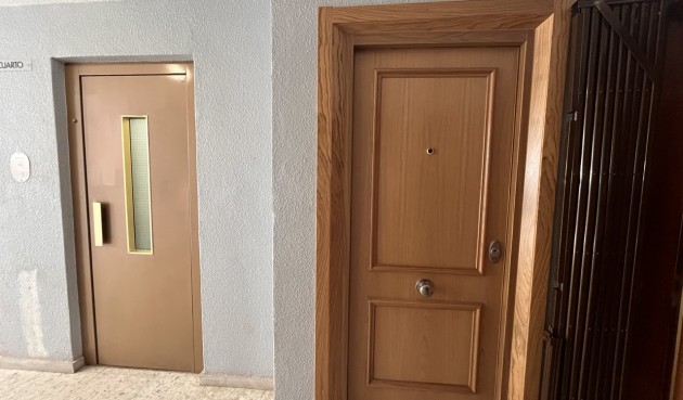 Brukt - Apartment -
Torrevieja - Costa Blanca