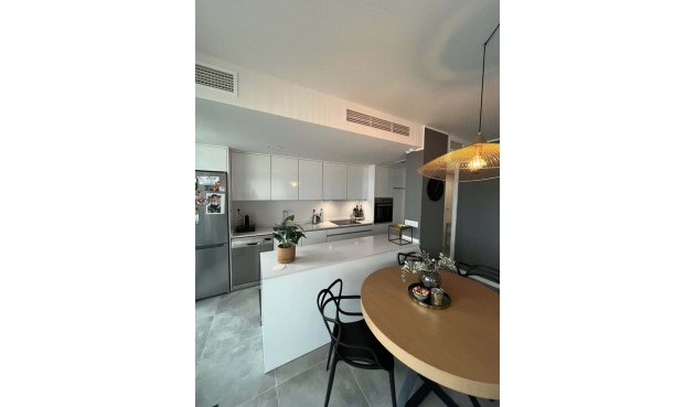 Återförsäljning - Apartment -
Finestrat