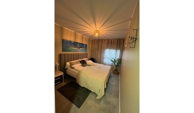 Återförsäljning - Apartment -
Finestrat