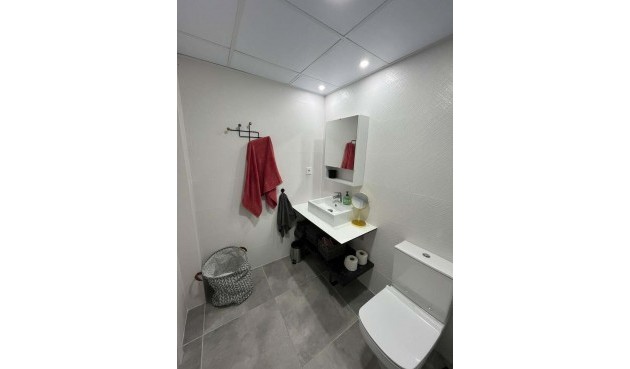 Återförsäljning - Apartment -
Finestrat