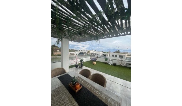 Återförsäljning - Apartment -
Finestrat