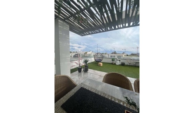 Återförsäljning - Apartment -
Finestrat