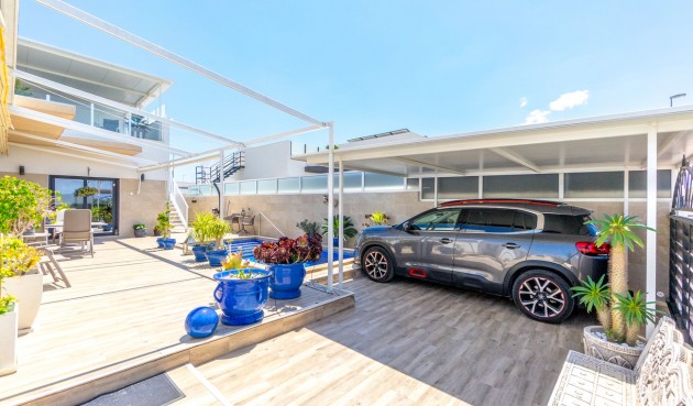 Återförsäljning - Villa -
Daya Nueva - Costa Blanca