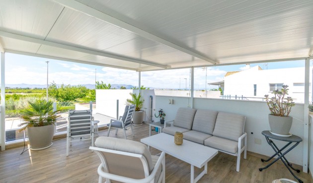 Återförsäljning - Villa -
Daya Nueva - Costa Blanca