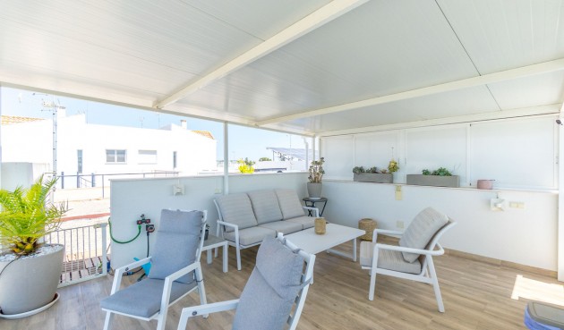 Återförsäljning - Villa -
Daya Nueva - Costa Blanca