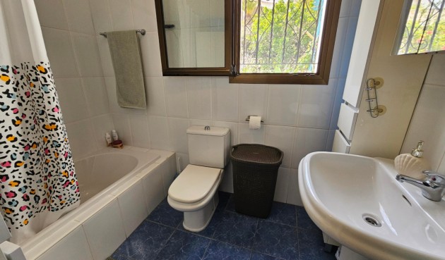 Resale - Villa -
Jávea - Costa Blanca