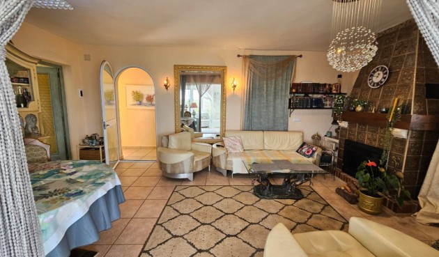 Resale - Villa -
Jávea - Costa Blanca