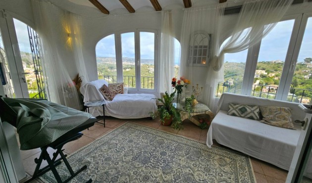 Resale - Villa -
Jávea - Costa Blanca