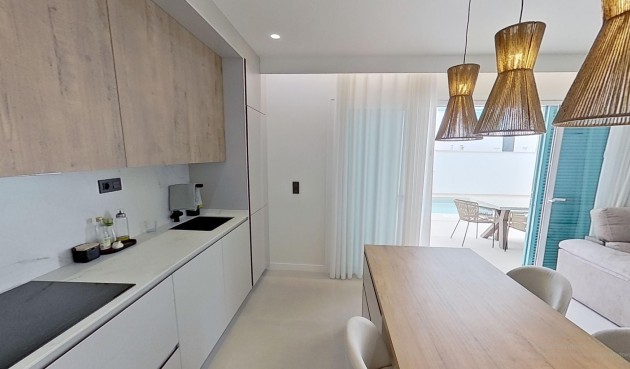 Resale - Bungalow -
Pilar de la Horadada - El Mojón