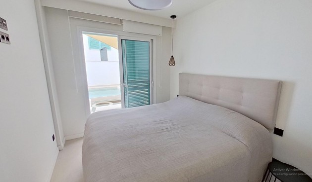 Resale - Bungalow -
Pilar de la Horadada - El Mojón