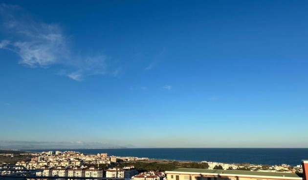 Resale - Penthouse -
Torrevieja - Torreblanca
