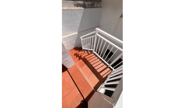 Brukt - Town House -
Torrevieja - Estacion De Autobuses