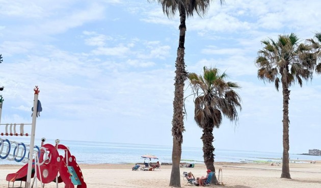 Brukt - Apartment -
Torrevieja - La Mata