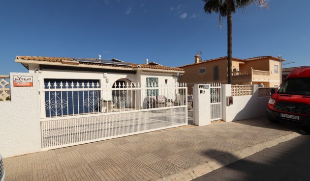 Resale - Villa -
La Nucía - Costa Blanca