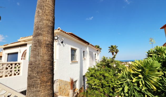 Resale - Villa -
La Nucía - Costa Blanca