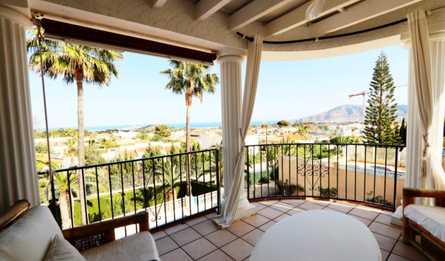 Resale - Villa -
La Nucía - Costa Blanca