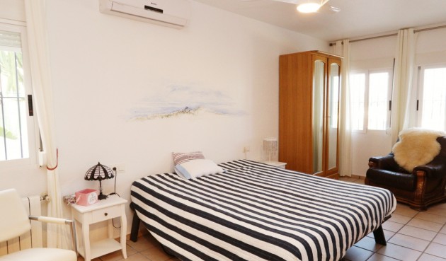 Resale - Villa -
La Nucía - Costa Blanca