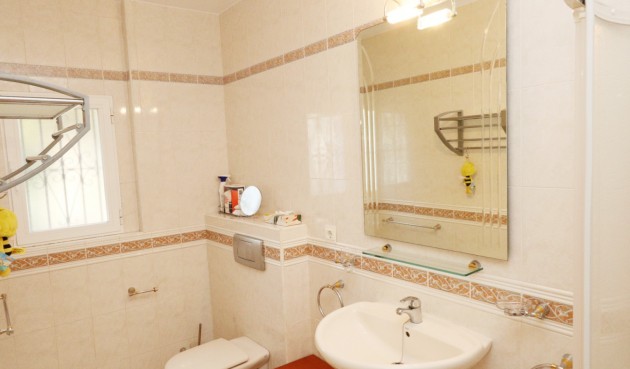 Resale - Villa -
La Nucía - Costa Blanca