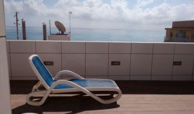 Resale - Apartment -
Guardamar del Segura - Pueblo