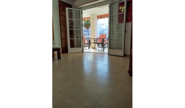 Resale - Apartment -
Torrevieja - Playa De Los Naufragos