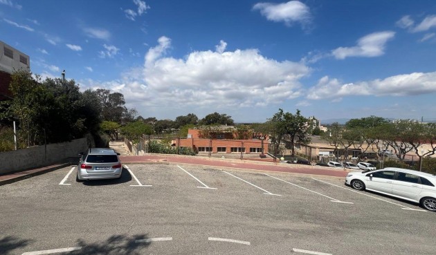 Resale - Town House -
Guardamar del Segura - Centro