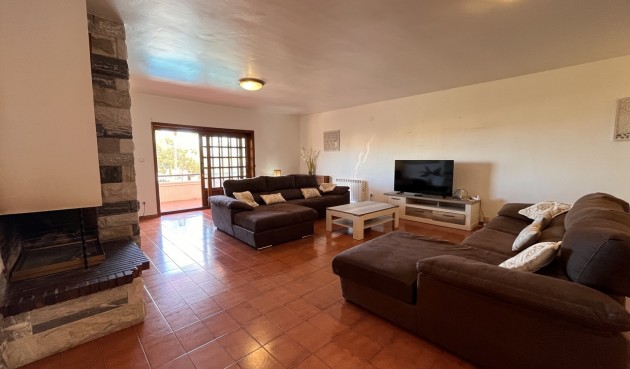 Resale - Villa -
La Nucía - Costa Blanca