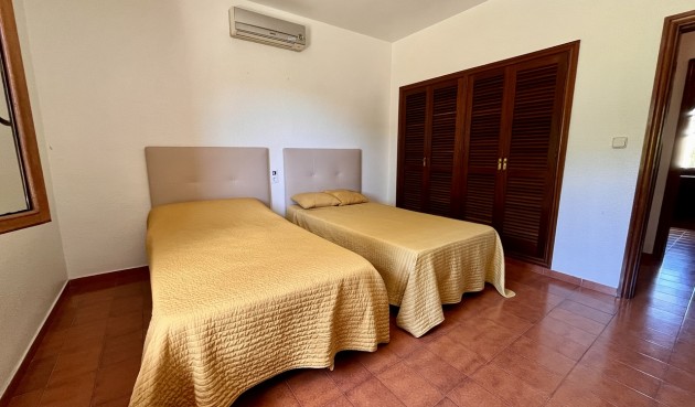 Resale - Villa -
La Nucía - Costa Blanca