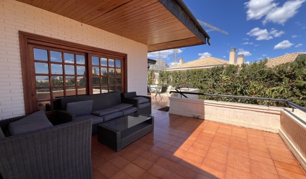 Resale - Villa -
La Nucía - Costa Blanca