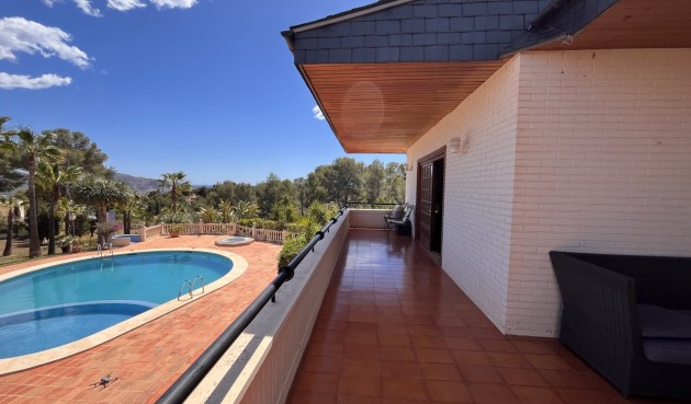 Resale - Villa -
La Nucía - Costa Blanca