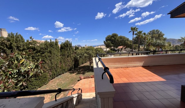 Resale - Villa -
La Nucía - Costa Blanca